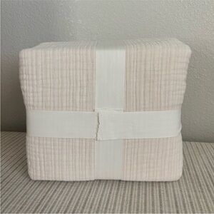 NWT King Textured Chambray Cotton Duvet Cover & Sham Set Natural - Casaluna